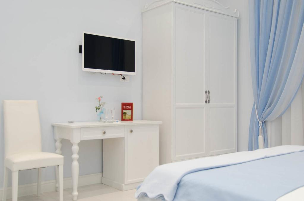 Domus Rosa Bed & Breakfast Napoli Oda fotoğraf