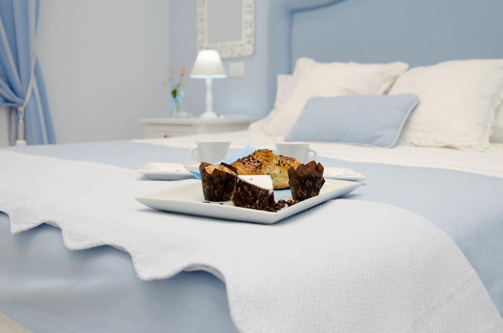 Domus Rosa Bed & Breakfast Napoli Oda fotoğraf