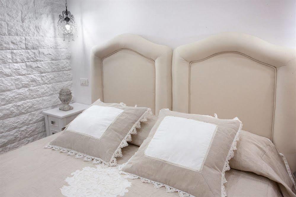 Domus Rosa Bed & Breakfast Napoli Dış mekan fotoğraf